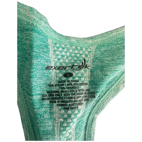 Activewear Bundle Calvin Klein, Exertek, Lions Den & Paradox Tops & Leggings - Picture 6 of 14